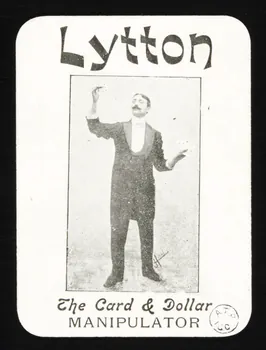estampe Lytton  The Card & Dollar  MANIPULATOR 1950.9.383  Photo