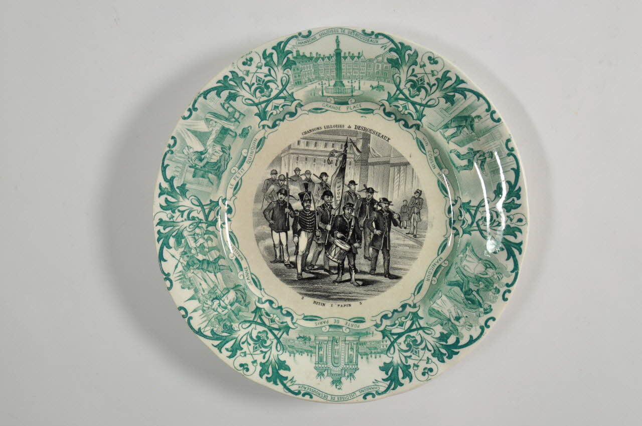 assiette plate Chansons lilloises de Desrousseaux 1968.20.3 Photo Mucem