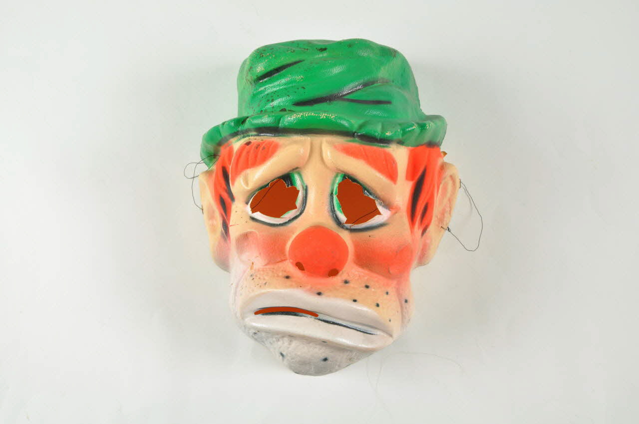 masque de déguisement 1969.15.11 Photo Mucem