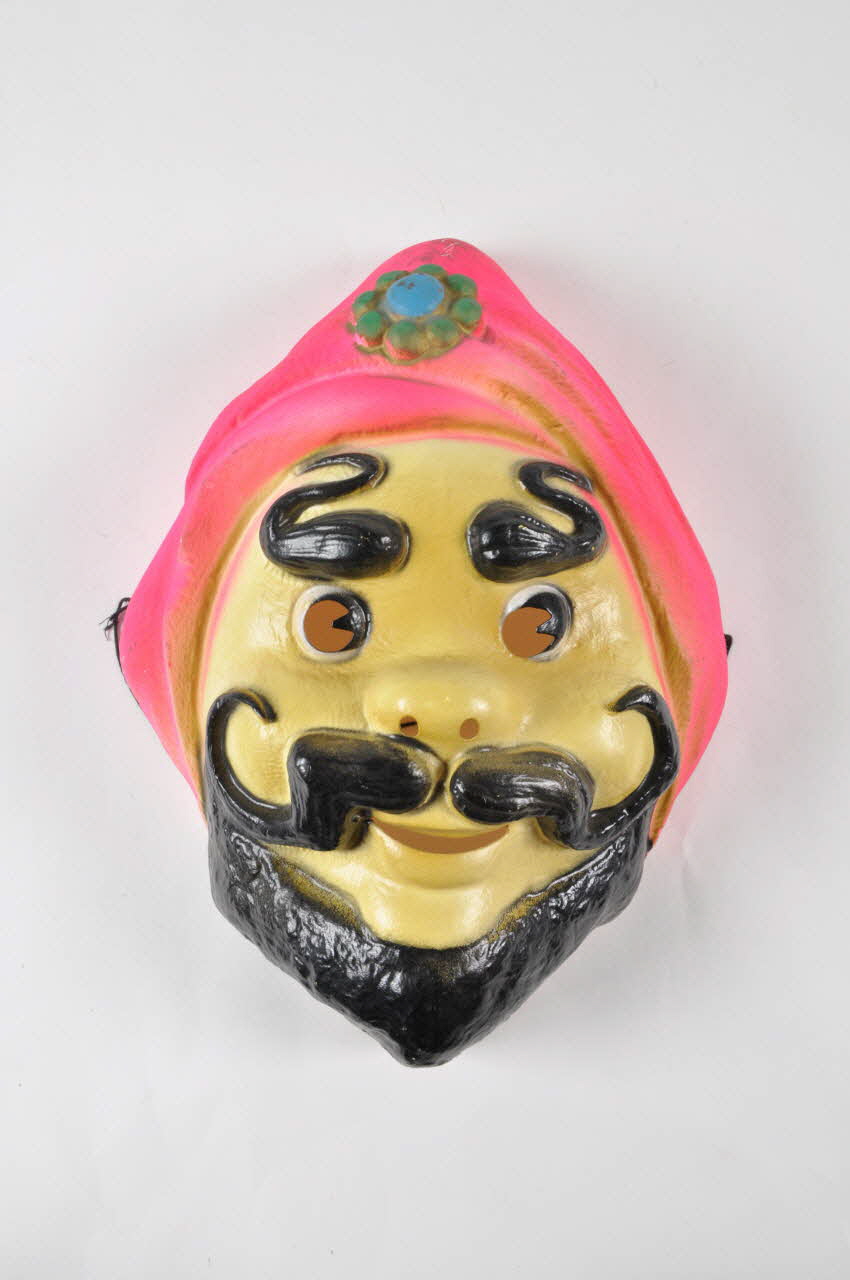 masque de déguisement 1969.15.12 Photo Mucem