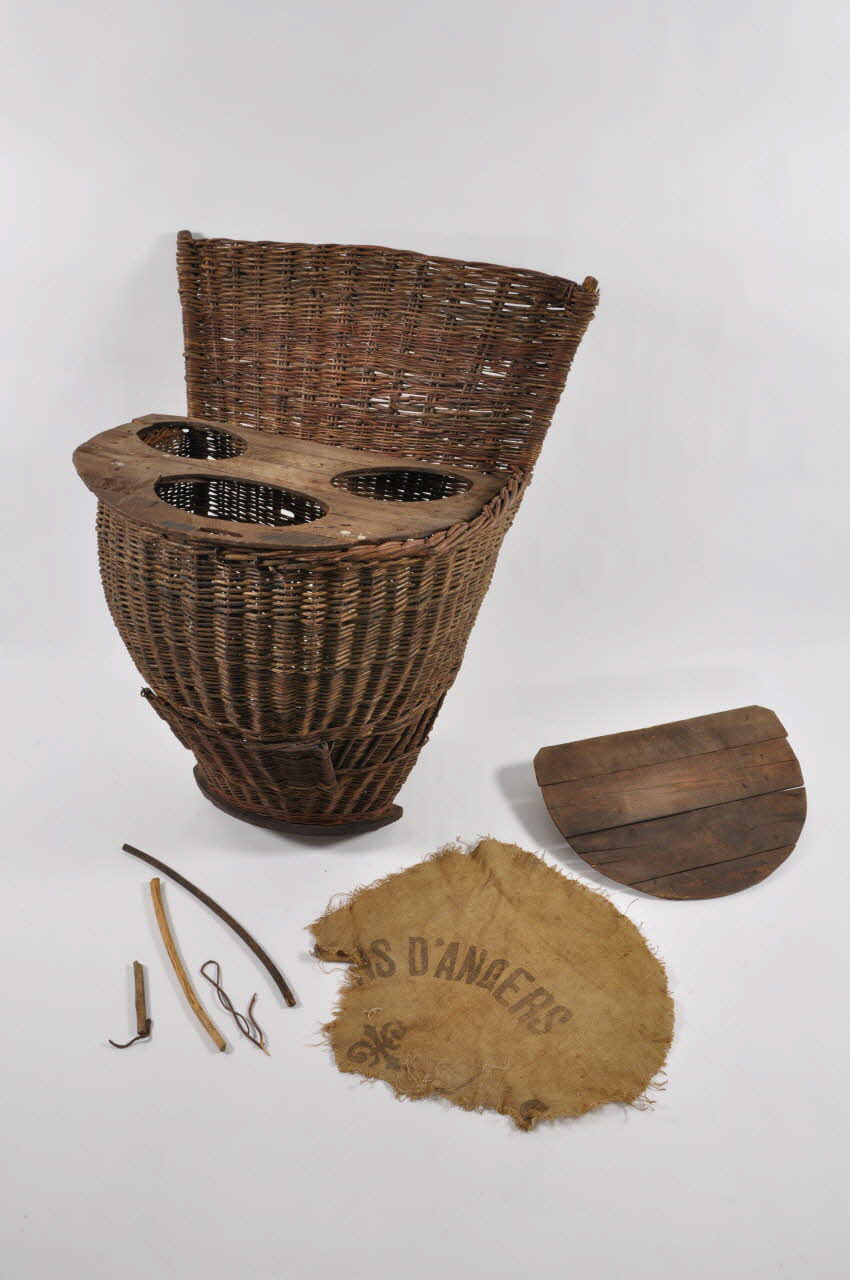 hotte à raisin 1936.1602.1-4 Photo Mucem