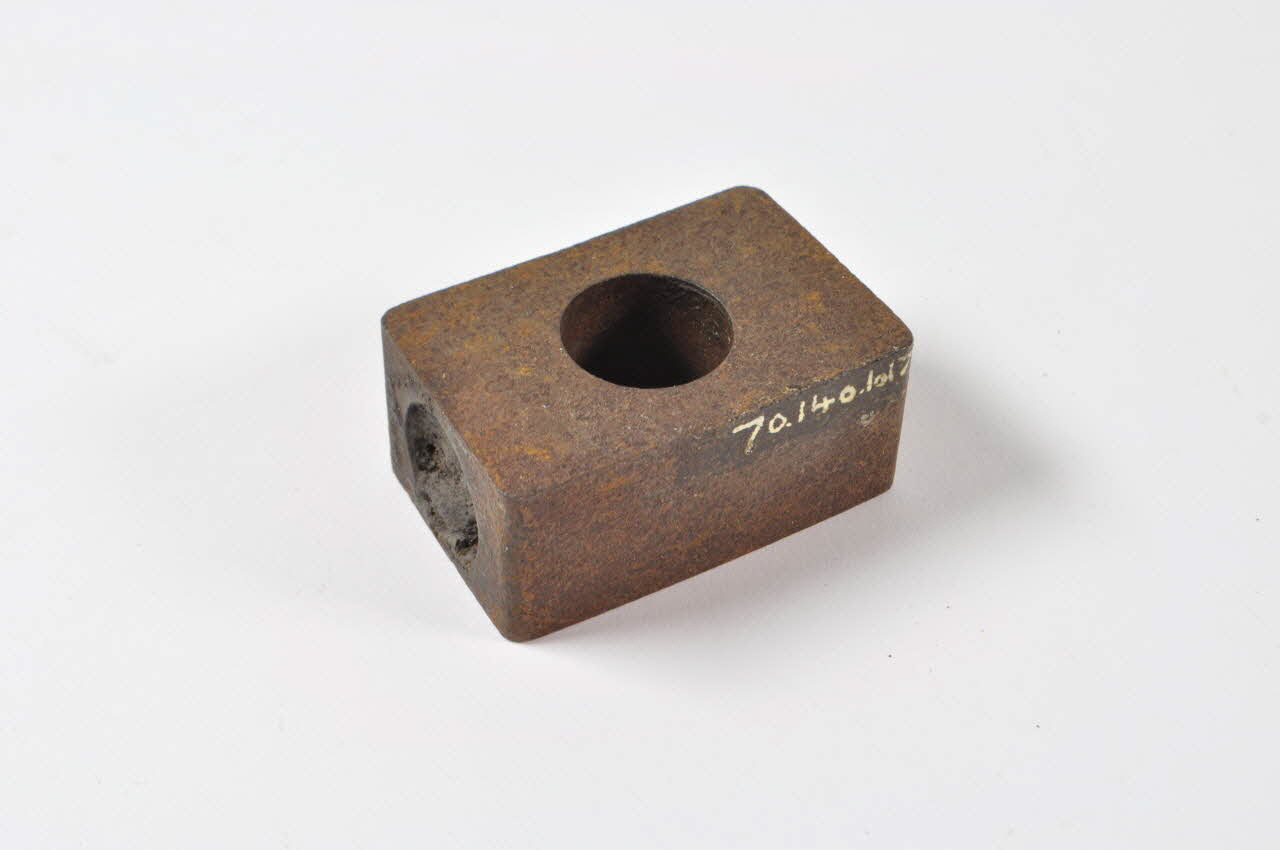 PIECE DE METAL 1970.140.1017 Photo Mucem