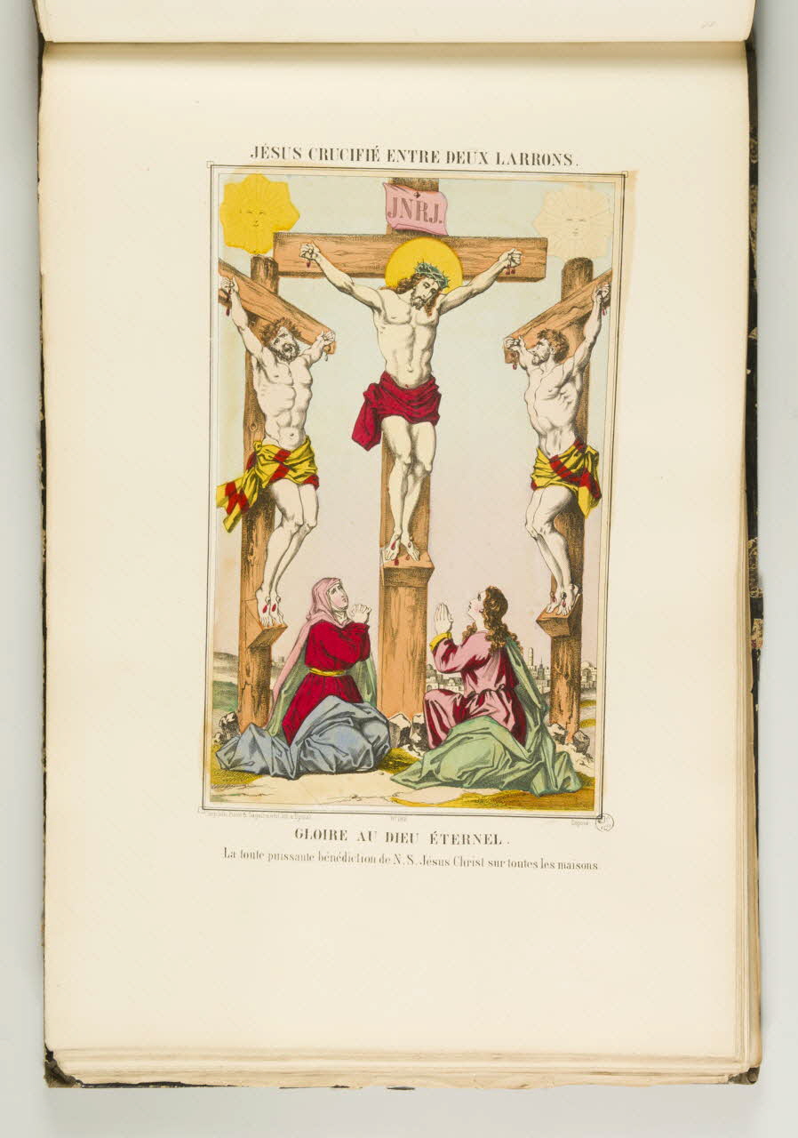 album JESUS CRUCIFIE ENTRE DEUX LARRONS.  GLOIRE AU DIEU ETERNEL. 1953.86.5218 Photo