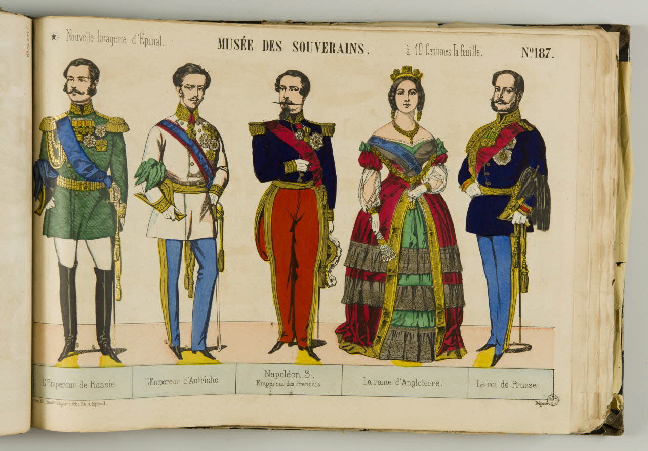 album MUSEE DES SOUVERAINS. 1953.86.5447 Photo