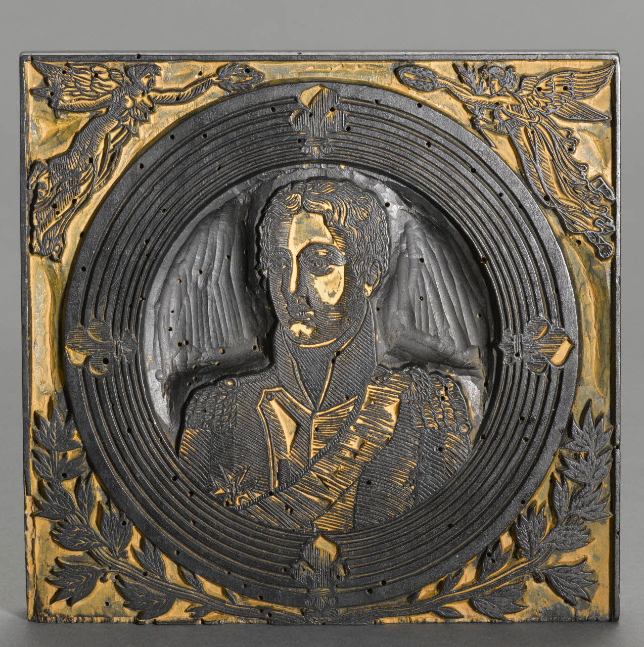 bois d'impression Duc d'Angoulême couronné par les renommées (victoire du Trocadéro) 1955.57.21 Photo RMN-Grand Palais (Mucem)