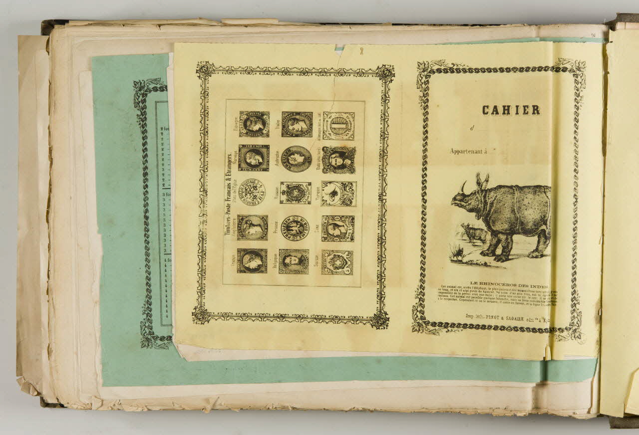 album Couverture de cahier avec timbres et rhinocéros. 1953.86.5887 Photo