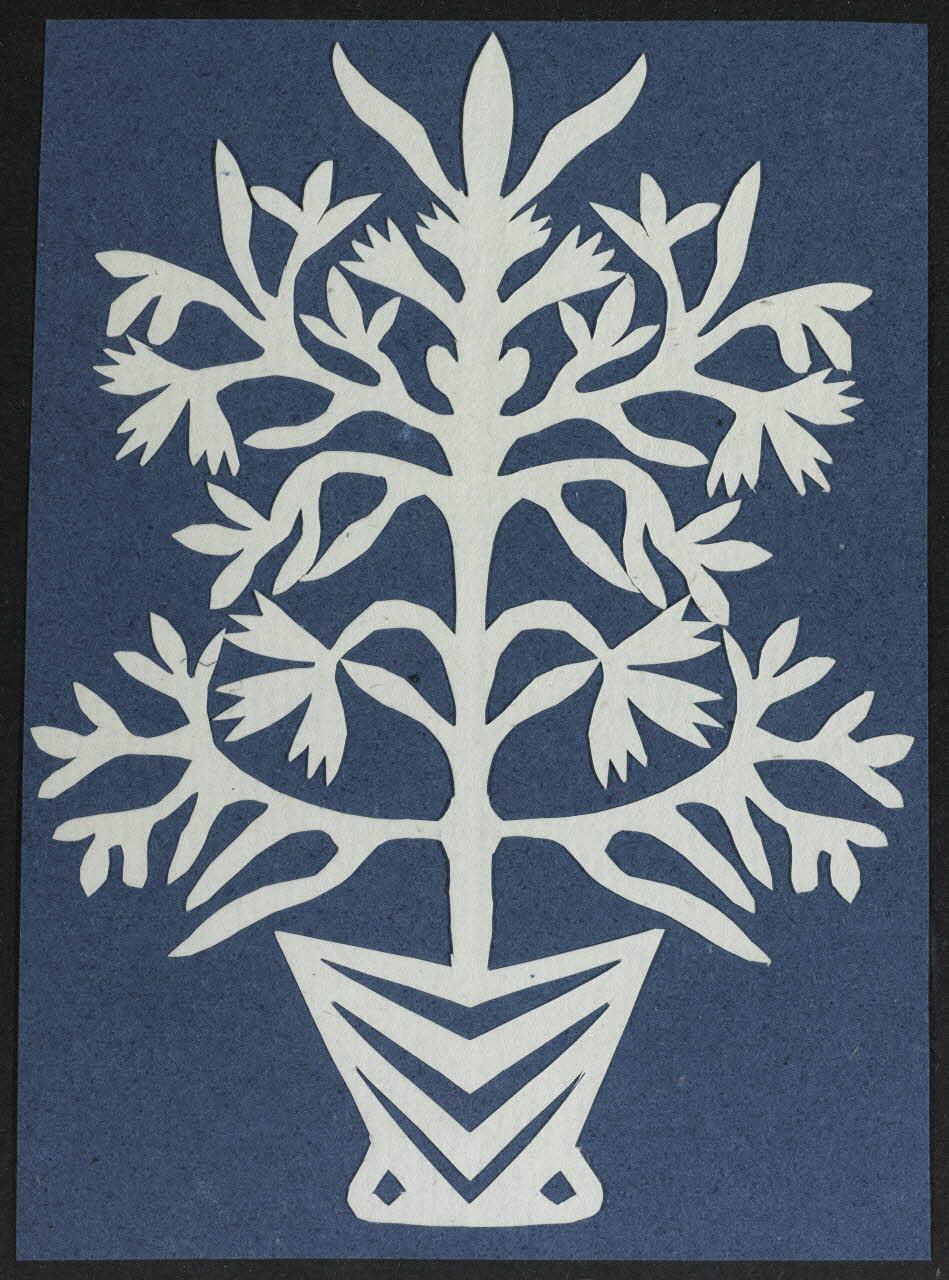 découpage Végétal stylisé 1990.5.157 Photo RMN-Grand Palais (Mucem)