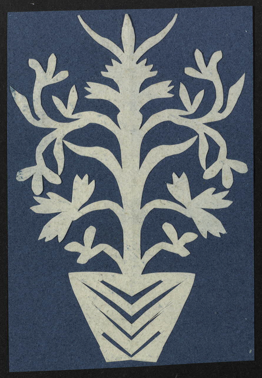 découpage Végétal stylisé 1990.5.164 Photo RMN-Grand Palais (Mucem)