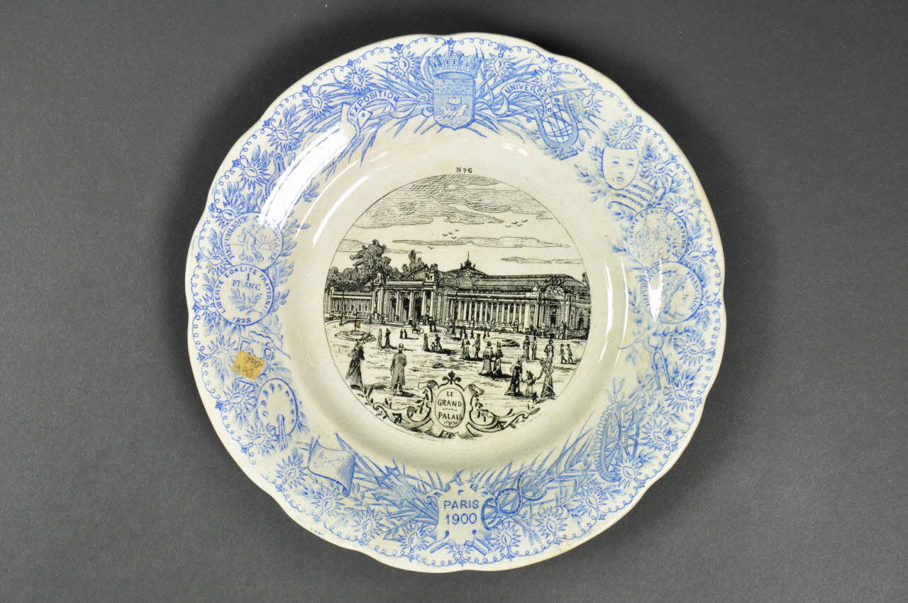 assiette plate Picardie, France 1900-1920 1968.60.24 Photo Mucem