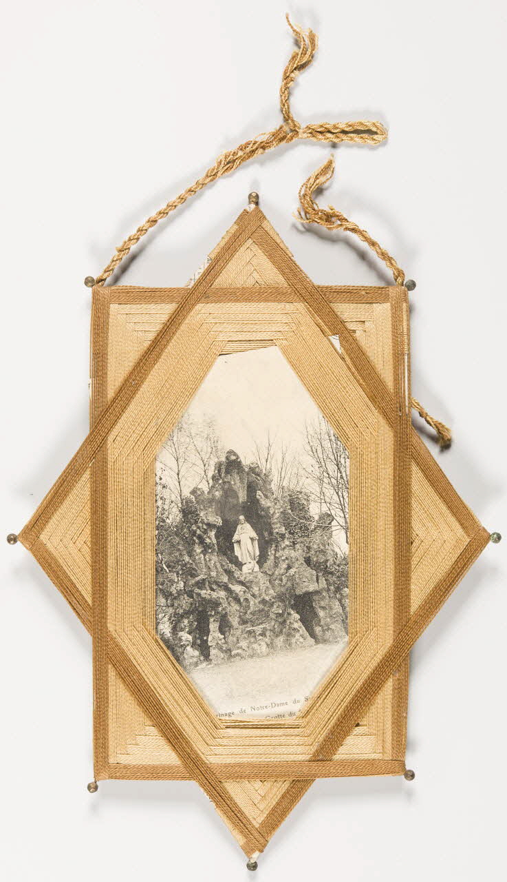 Cadre photo Pèlerinage de Notre-Dame du Sacré-Coeur 1955.75.291 Photo