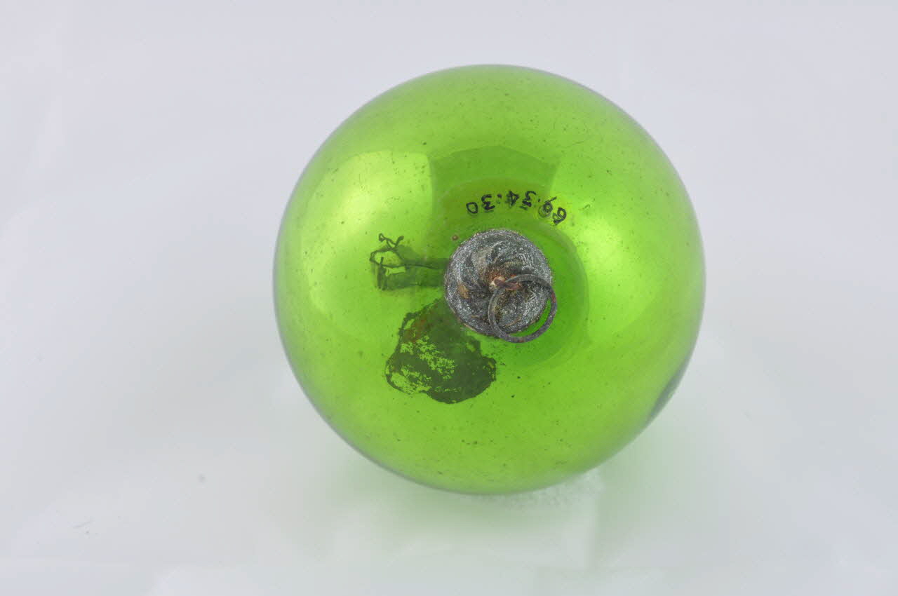 boule de verre 1969.34.30 Photo Mucem
