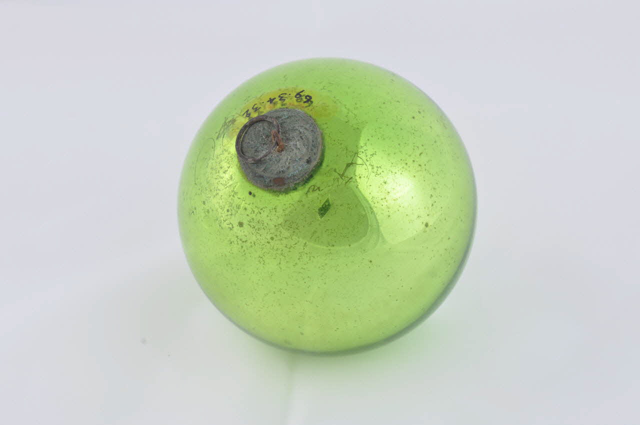 boule de verre 1969.34.32 Photo Mucem