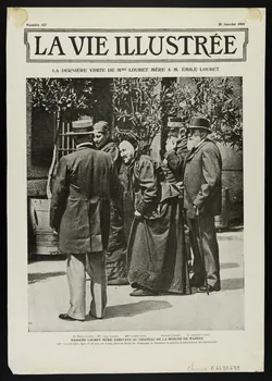 estampe LES CONSCRITS EN HERBE SUIVENT LA MARECHAUSSEE QUI SE REND A LA MAIRIE POUR LE TIRAGE AU SORT  LA FOULE DES CONSCRITS STATIONNE DEVANT LA MAIRIE EN ATTENDANT L'APPEL ALPHABETIQUE DES NOMS 1961.20.659 Photo