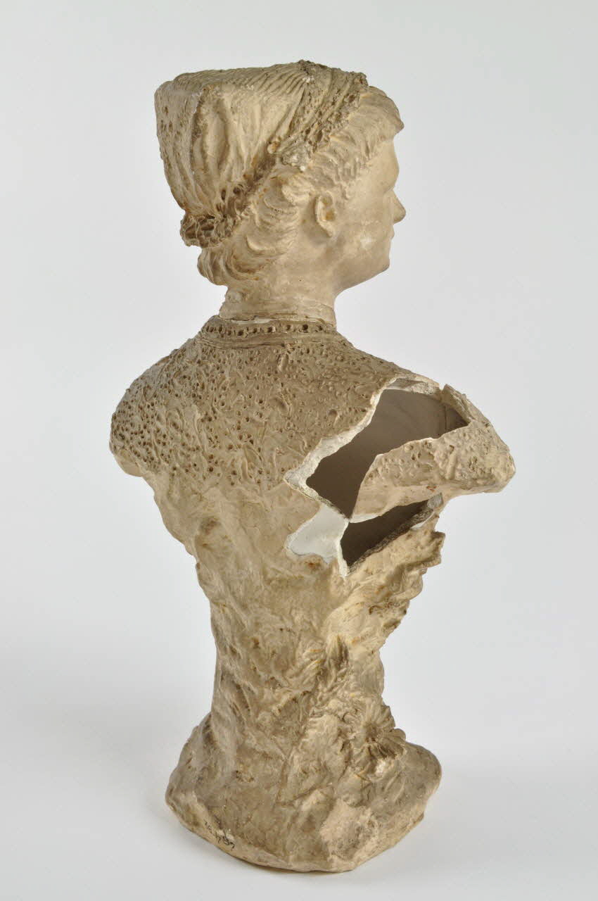 statuette Vendée La Roche-sur-Yon 1936.1787 Photo Mucem