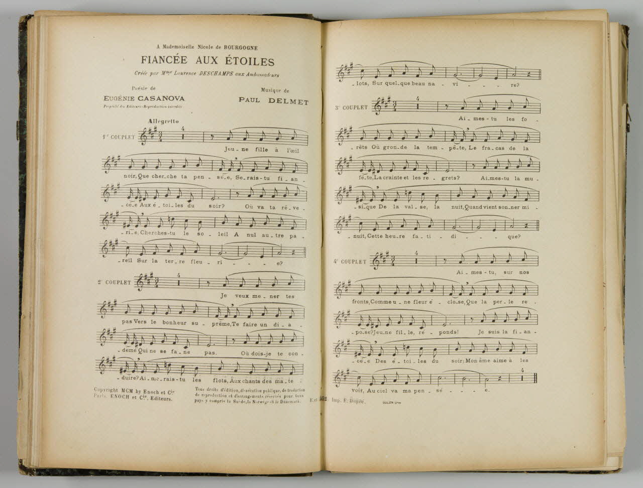 album FIANCEE  AUX  ETOILES 1965.99.2.7 Photo