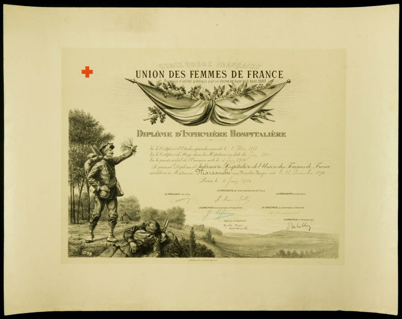 estampe DIPLÔME D'INFIRMIERE HOSPITALIERE 1977.49.3 Photo