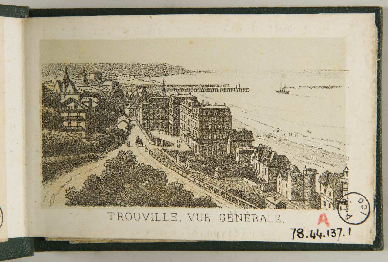 album TROUVILLE, VUE GENERALE. 1978.44.137.1 Photo