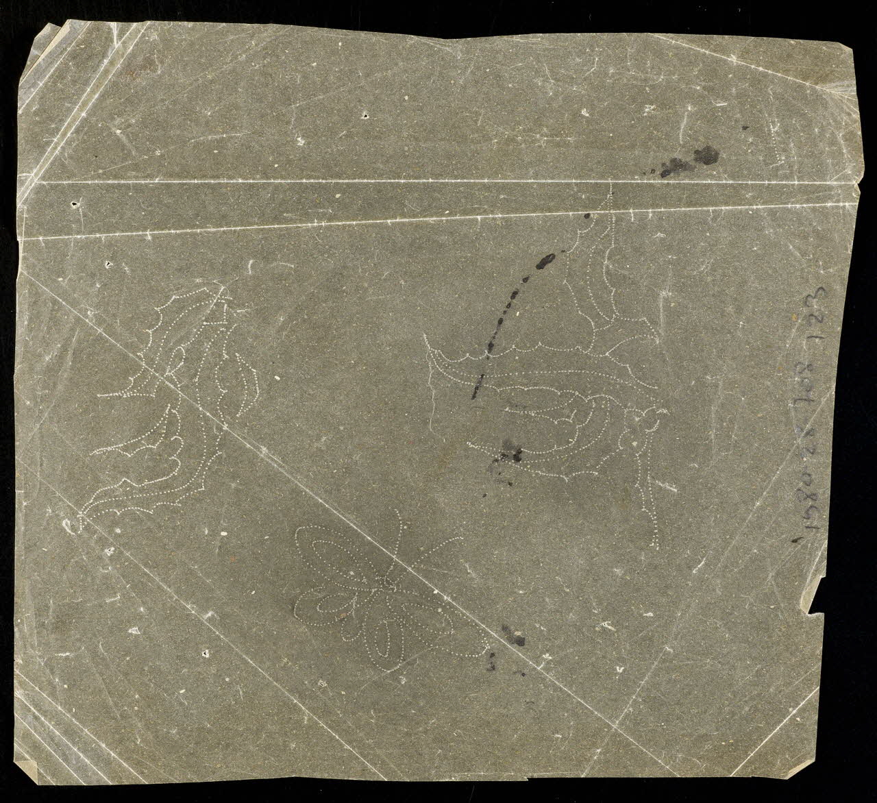 dessin Poncif à motif végétal 1980.28.708.123 Photo