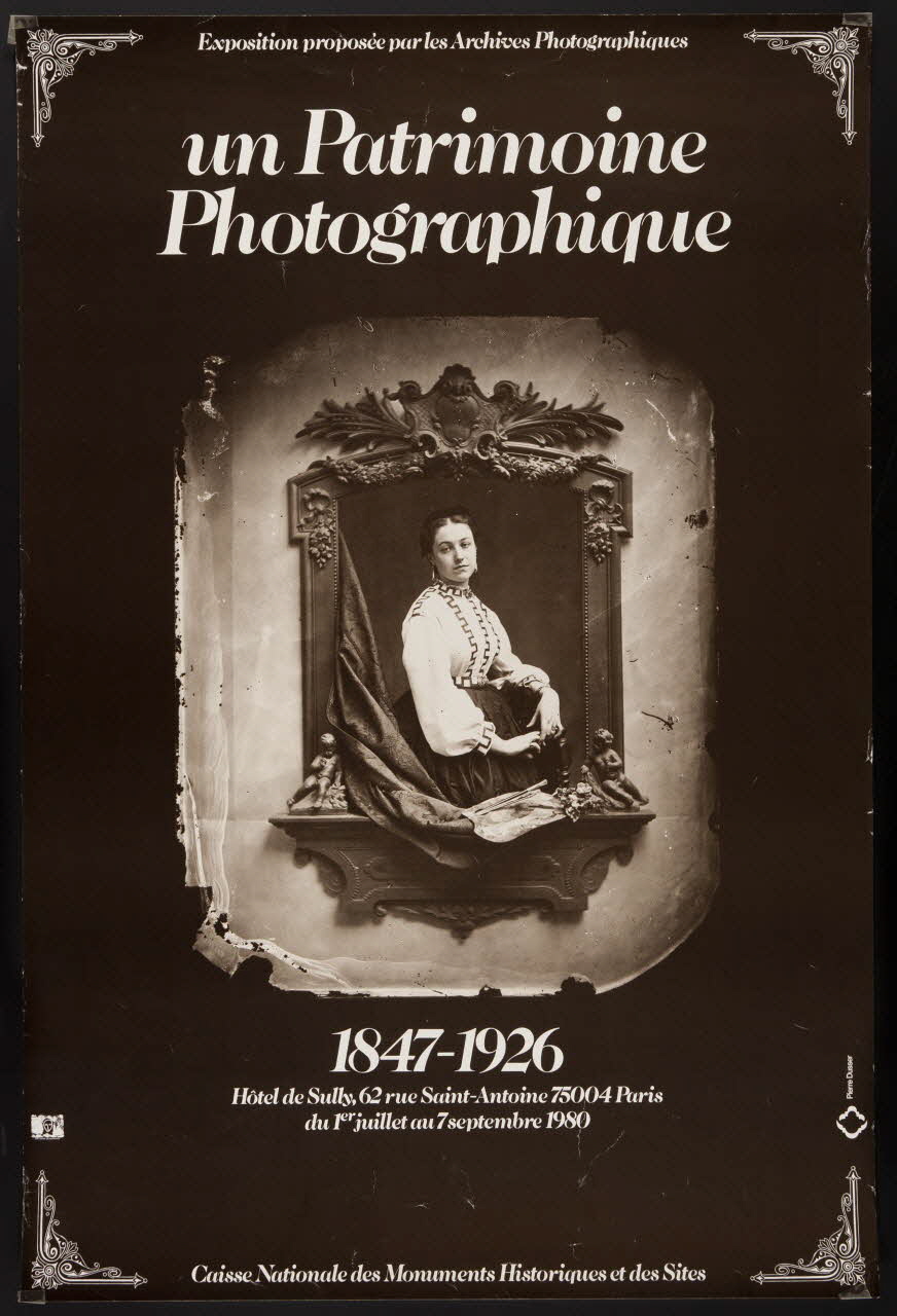 estampe un Patrimoine  Photographique  1847-1926  Hôtel de Sully, 62 rue Saint-Antoine 75004 Paris  du 1er juillet au 7 septembre 1980 1981.54.38 Photo