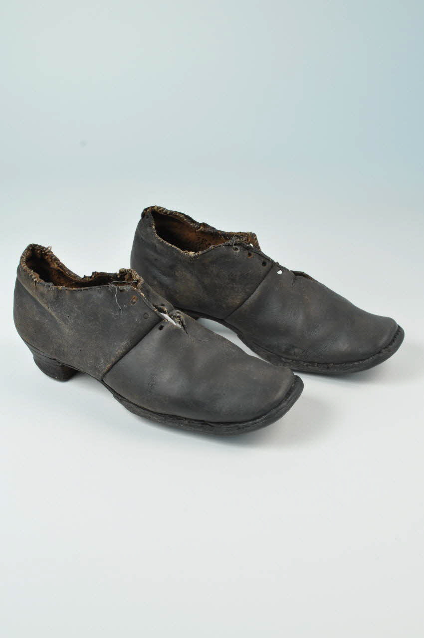 brodequin 1936.193.1-2 Photo Mucem