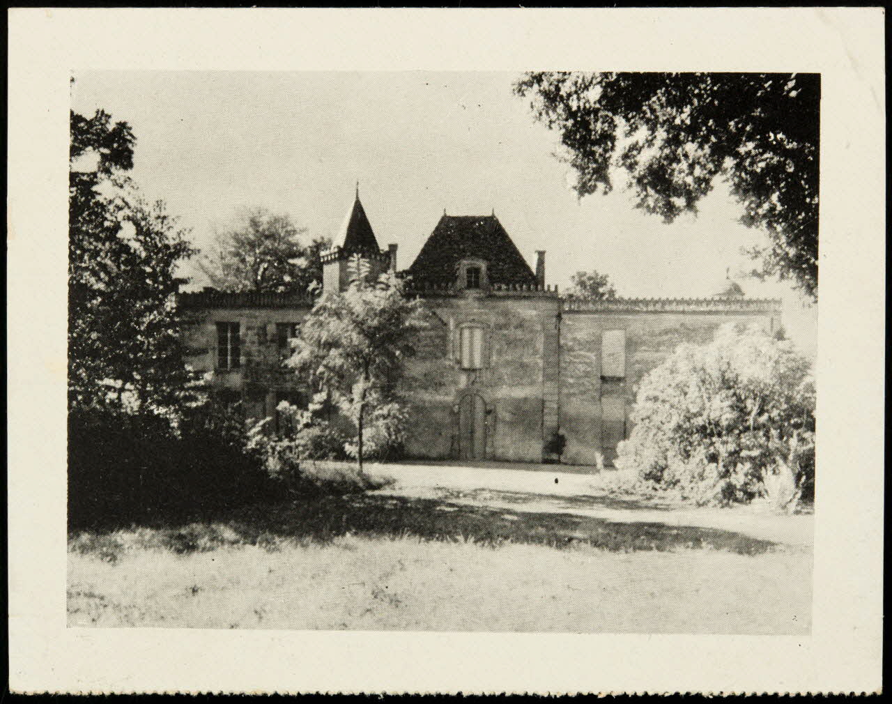 estampe CHATEAU TERTRE DAUGAY 1990.1.301.1 Photo