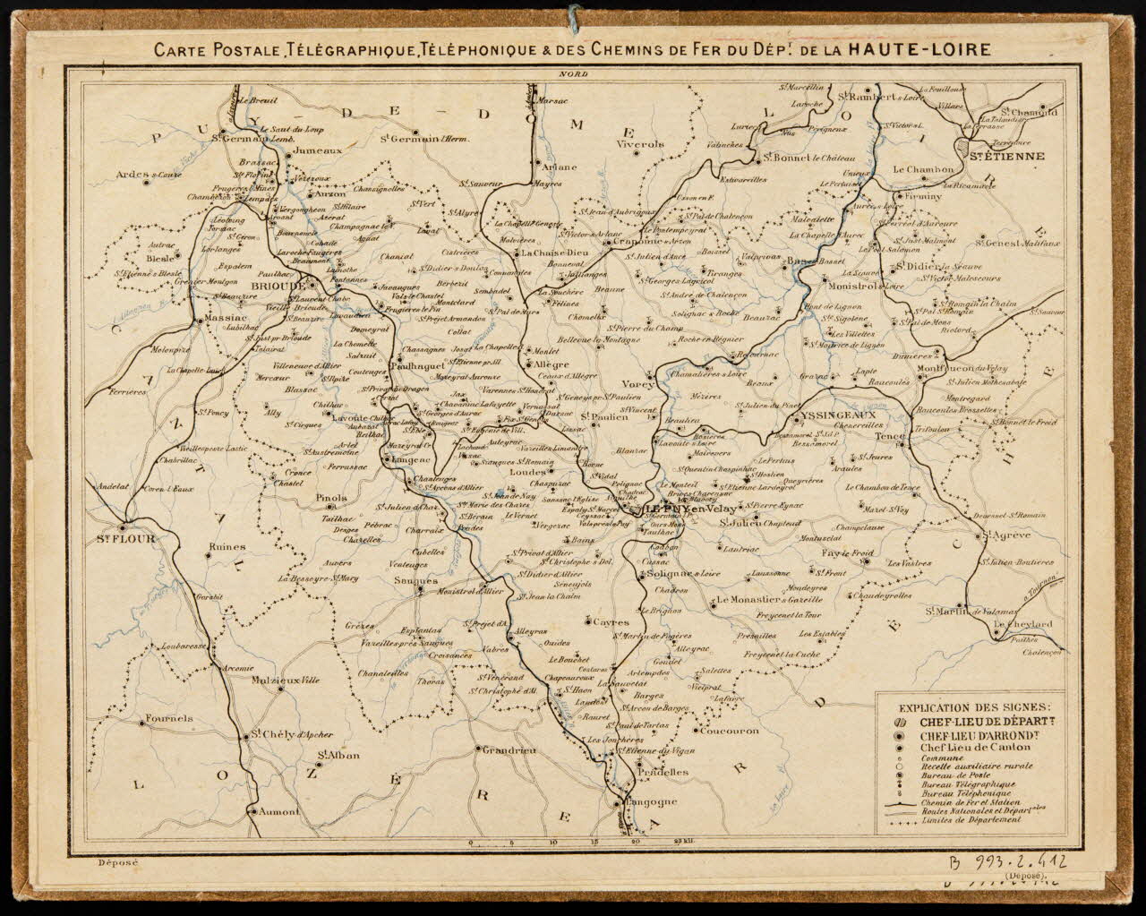 calendrier 1918  ALMANACH  des Postes et des Télégraphes  Défilé de la Garde Ecossaise. 1918 1993.2.412 Photo