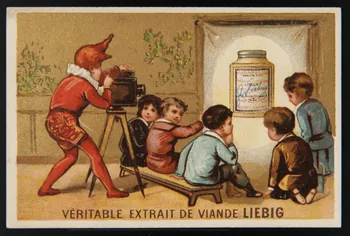 Testu & Massin carte réclame Personnage en costume de cirque projetant sur un écran un extrait de viande Liebig 1878-1883 1994.25.111 Photo