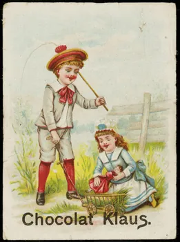 carte réclame Un jeune homme debout pousse une charrette en jouet, dans laquelle une jeune fille pose une poupée 1998.77.124.1 Photo
