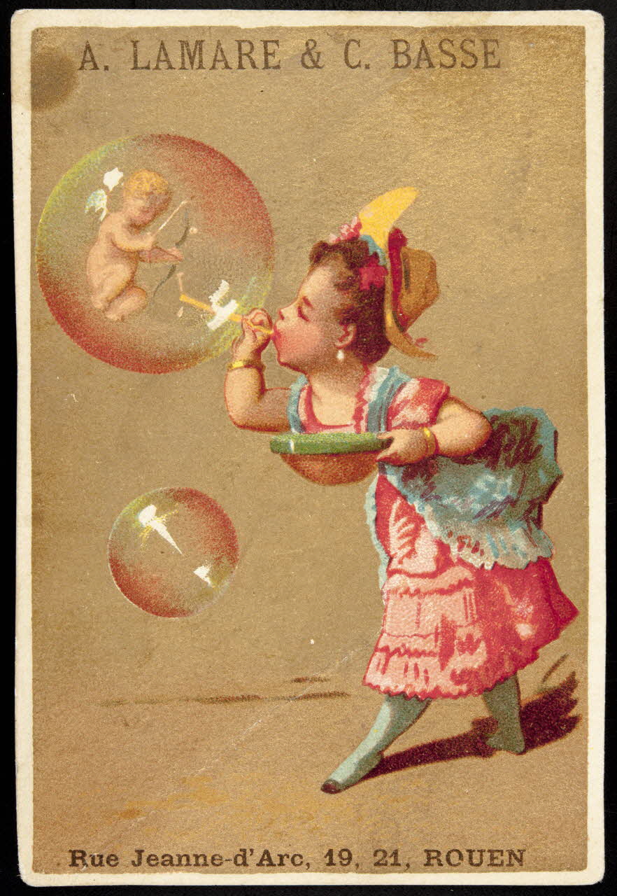 carte réclame Jeune femme soufflant une bulle dans laquelle s'épanouit un petit cupidon 1998.77.260.1 Photo
