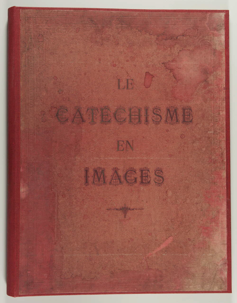 ALBUM LE  CATECHISME  EN  IMAGES 1999.30.1.1/33 Photo