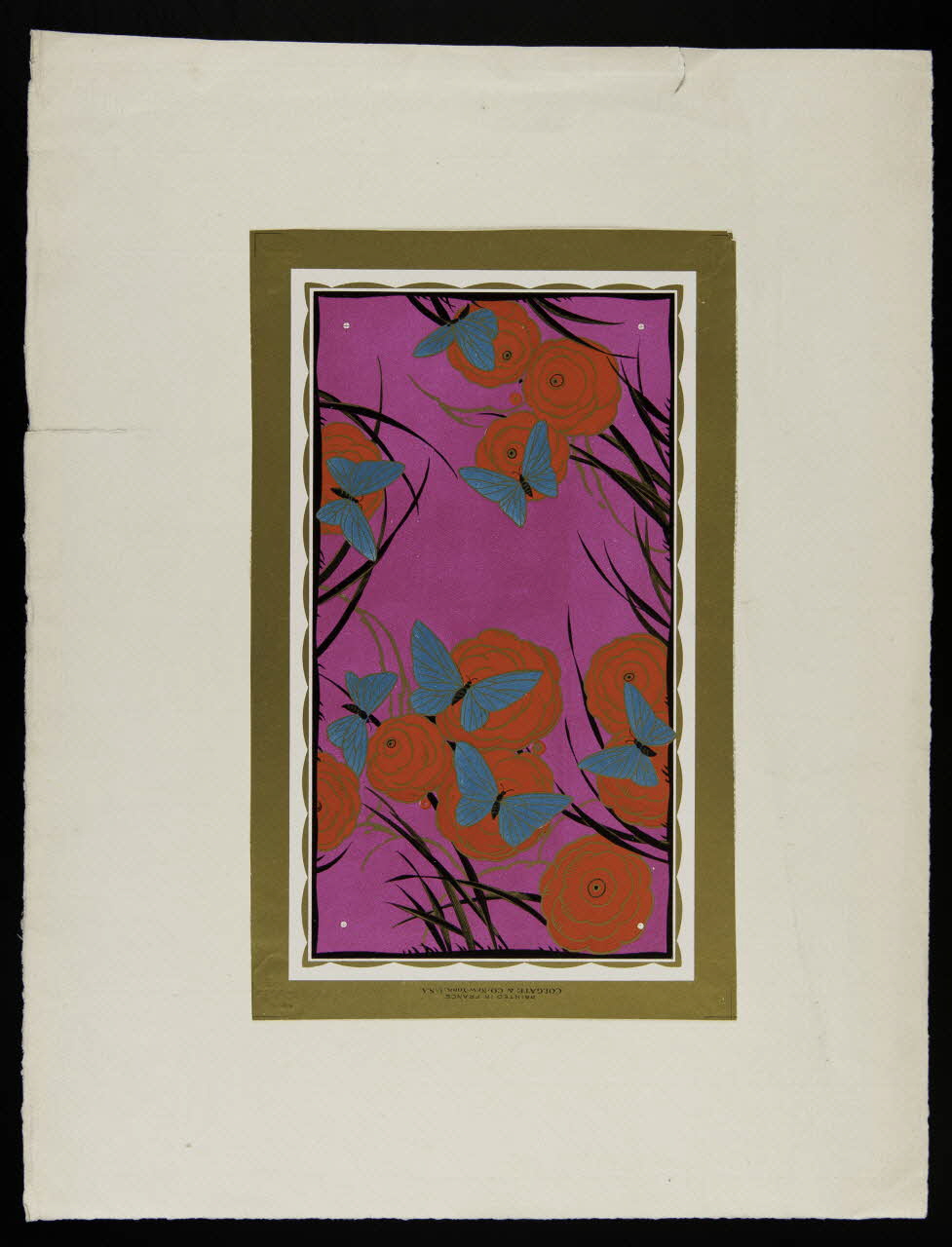 estampe Motif ornemental composé de fleurs et de papillons sur fond rose 2001.21.90.13 Photo