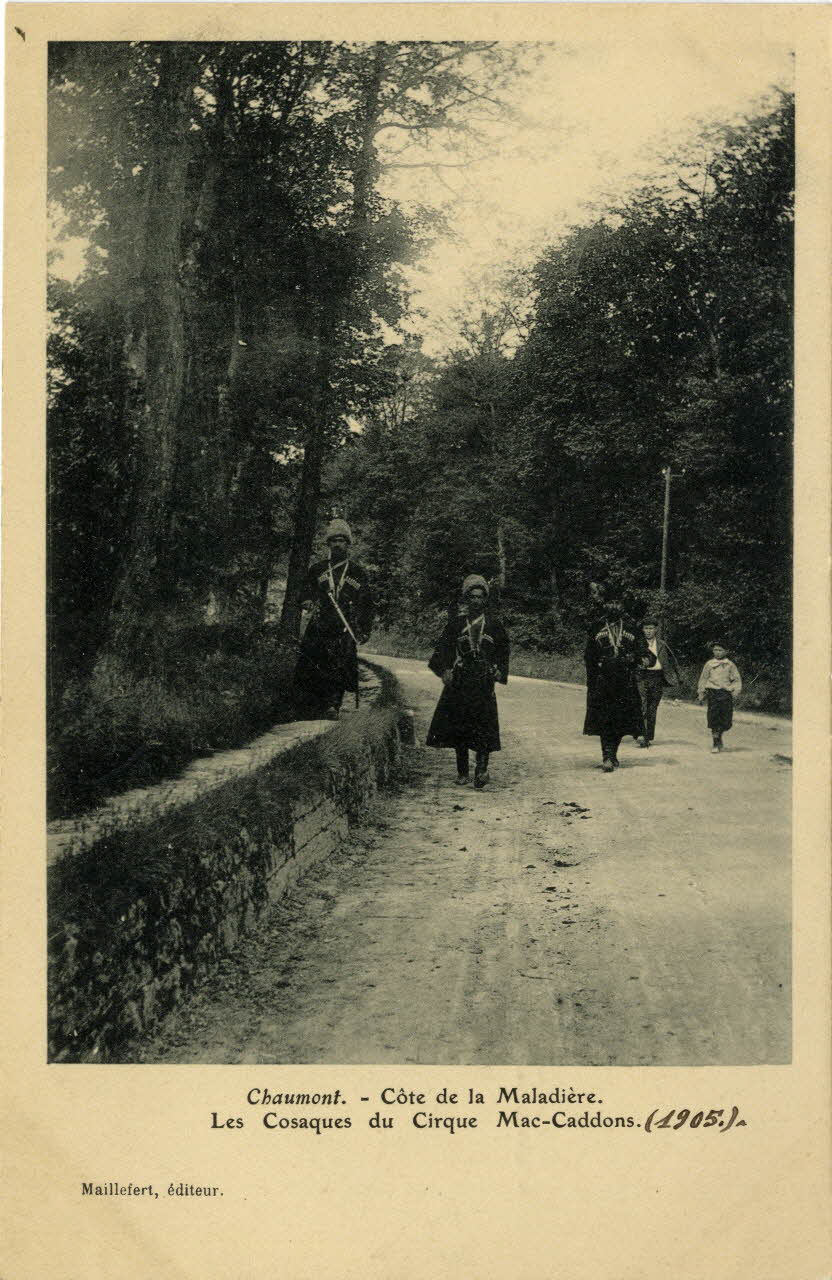 Maillefert Chaumont. Côte de la Maladière. Les cosaques du Cirque Mac-Caddons (1905) Haute-Marne 1905 Sou.14.45.2 Photo