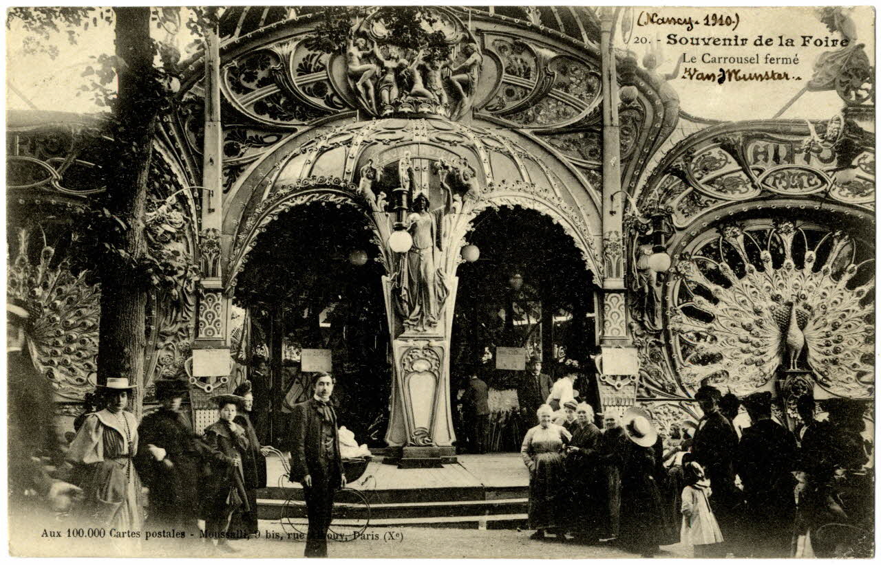 G. Moussali 20. Souvenir de la Foire. Le carrousel fermé Van Munster. Nancy.1910. Meurthe-et-Moselle, Paris (75) 1910 Sou.2.51.3 Photo