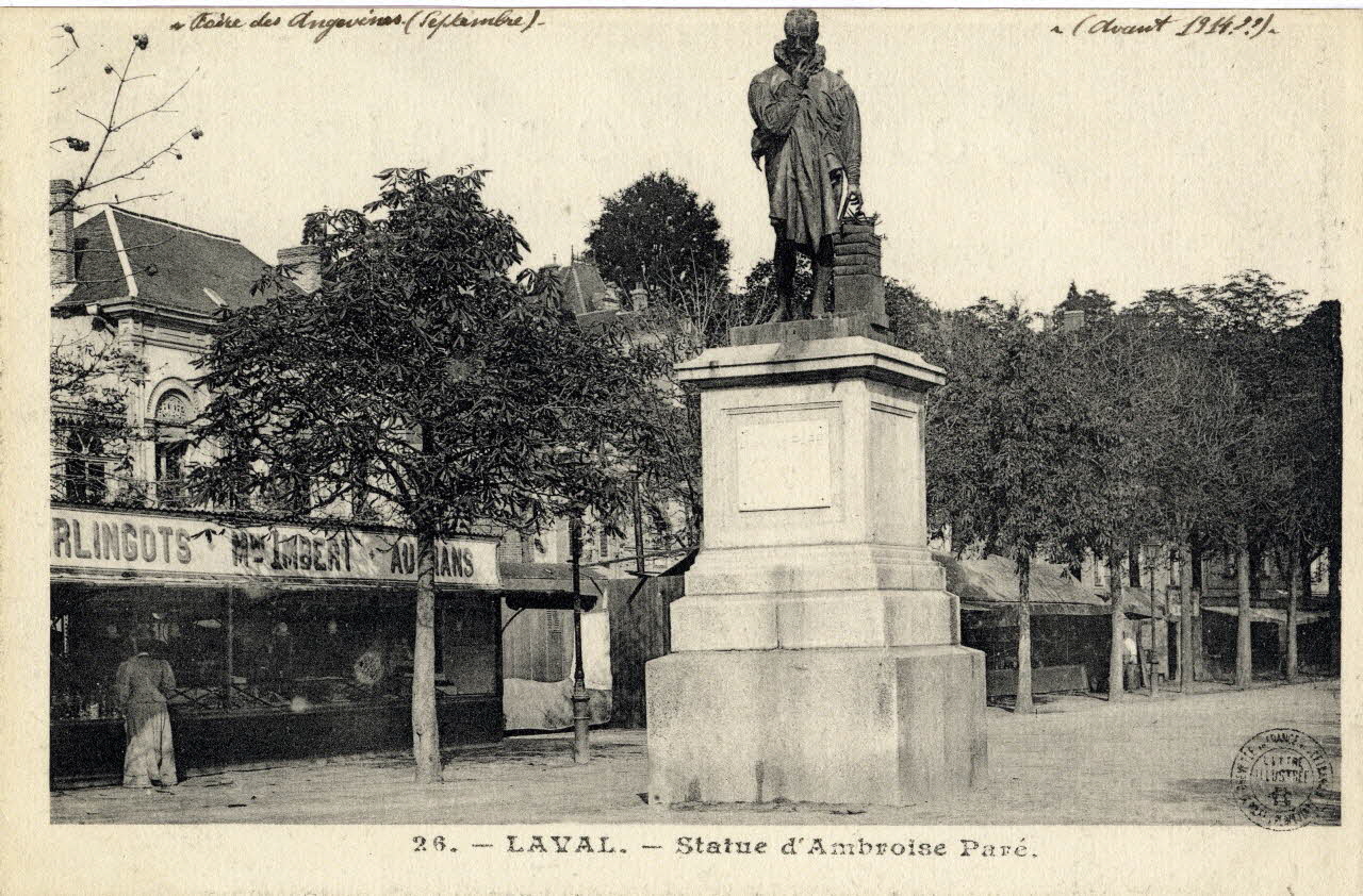 Lettre illustrée 26. Laval. Statue d'Ambroise Paré. Foire des Angevines (septembre). (avant 1914 ??) Mayenne 1914 Sou.3.108.2 Photo