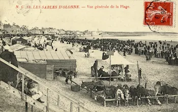 carte postale 18. Les Sables-d'Olonne. Vue générale de la plage Sou.3.118.2  Photo