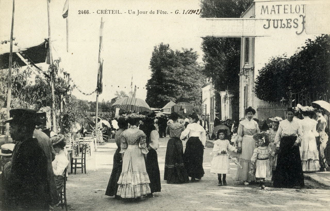 2466. Créteil. Un jour de fête (190?). Sou.3.60.1 Photo