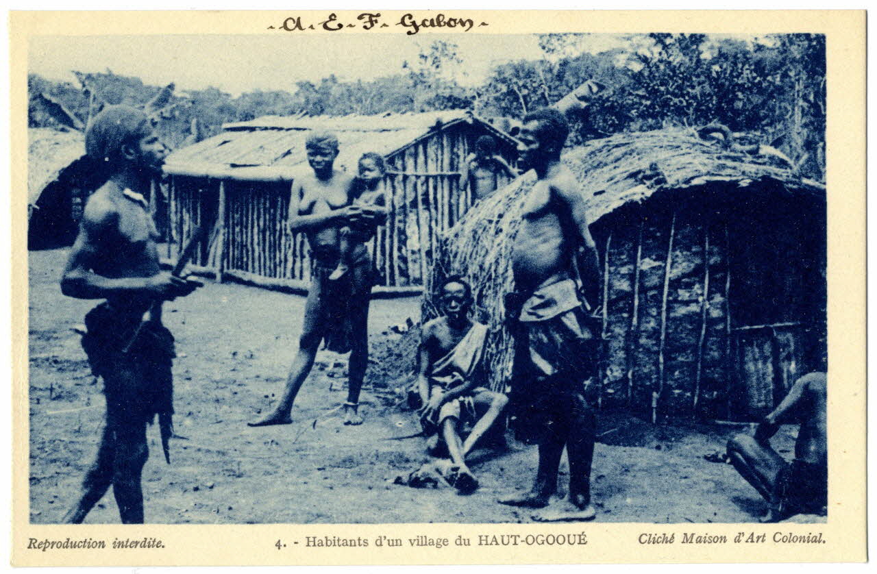 A.E.F. Gabon. Habitants du village du Haut-Ogooue Sou.31.14.2 Photo