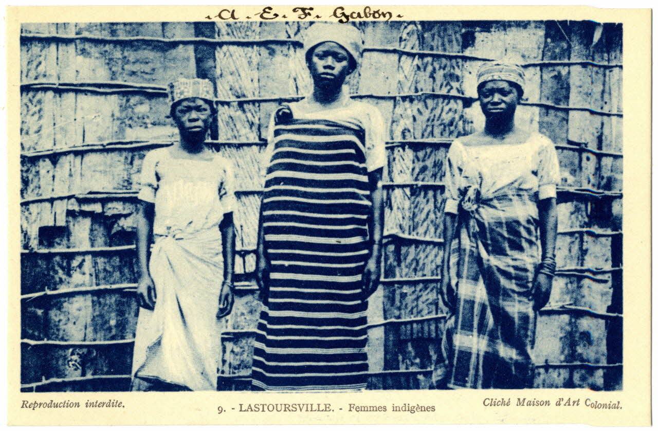 A.E.F. Gabon.  Lastoursville. Femmes indigènes Sou.31.17.1 Photo