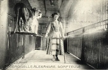 Demoiselle Alexandre dompteuse. Sou.4.126.1 Photo
