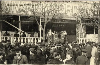 Gondry Ménageire Chartier. 190?. Paris, la Foire aux Pains d'Epices, Cours de Vincennes. Louis Cardfir. Paris, Paris (75) 1895-1905 Sou.5.107.2 Photo