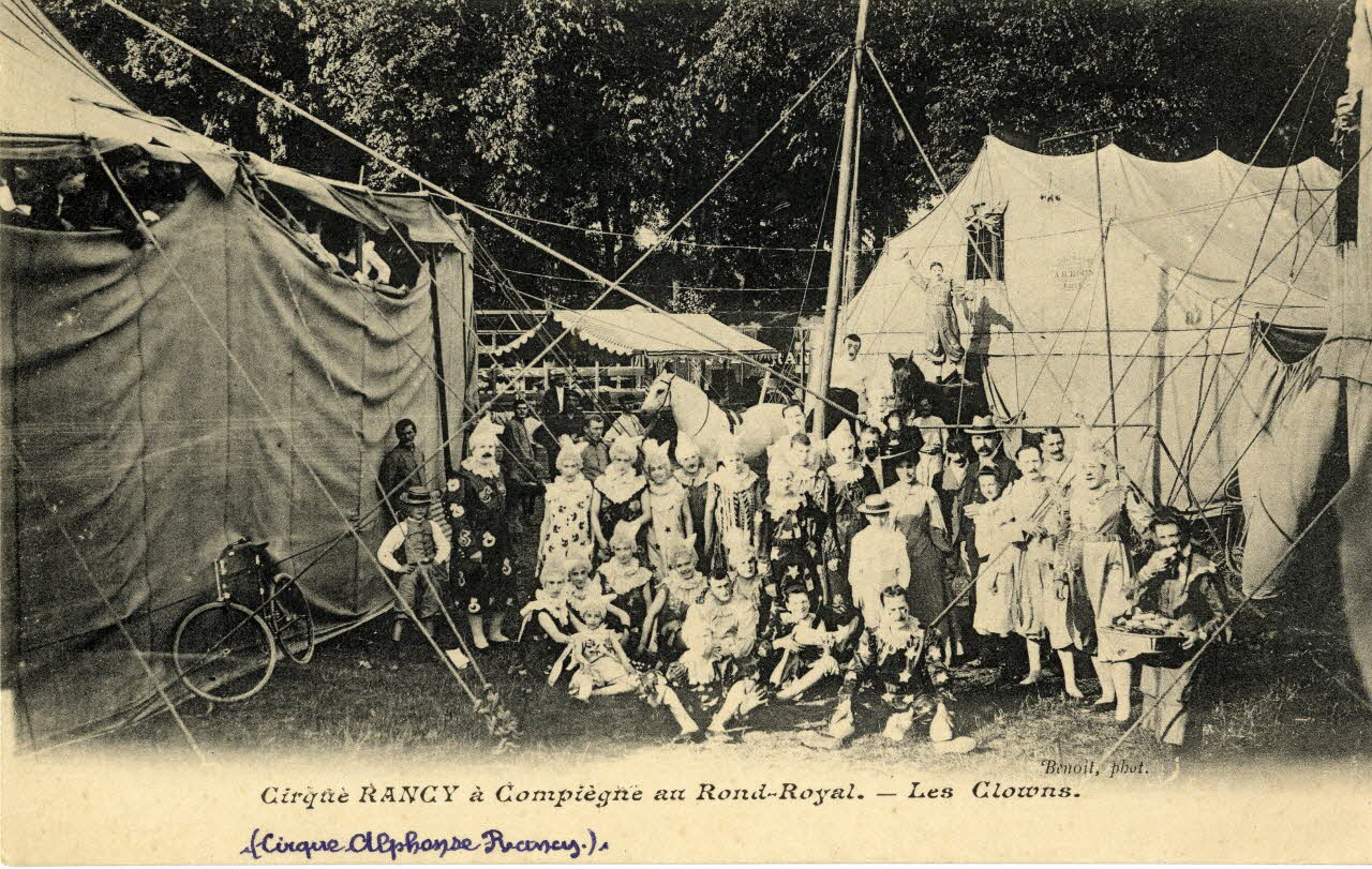 Cirque Rancy à Compiègne au Rond-Royal. Les clowns. Cirque Alphonse Rancy Sou.5.47.2 Photo