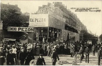 Anonyme Fête du Lion de Belfort. Boulevard Raspail. Ménagerie Ed. Pezon (1907). 1. Dompteur E. Pezon, dompteur Giovanni-Aramis, 3. ZOZO, 4. Delabona fils, 5. Bidon, 6. Delabona Paris 1907 Sou.5.88.1 Photo
