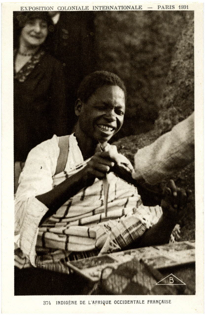 Braun et Cie Exposition coloniale internationale. Paris 1931. Indigène de l'Afrique Occidentale Française Paris, Paris (75) 1931 Sou.B.23 Photo