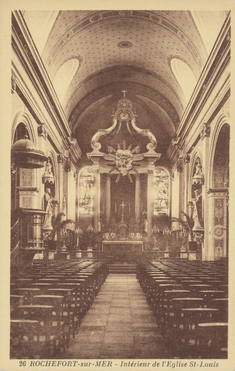 carte postale INTERIEUR DE L'EGLISE ST LOUIS Charente-Maritime 1921-1950 010057 Photo