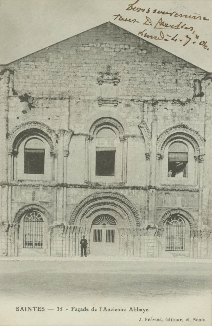 carte postale FACADE DE L'ANCIENNE ABBAYE Charente-Maritime 1903 010091 Photo