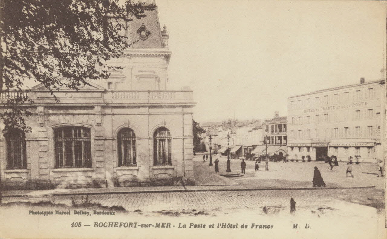 carte postale LA POSTE ET L'HOTEL DE FRANCE Charente-Maritime 1903-1920 010213 Photo
