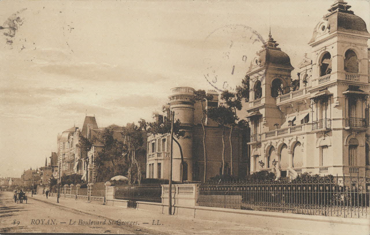 carte postale LE BOULEVARD SAINT-GEORGES Charente-Maritime 1911 010231 Photo