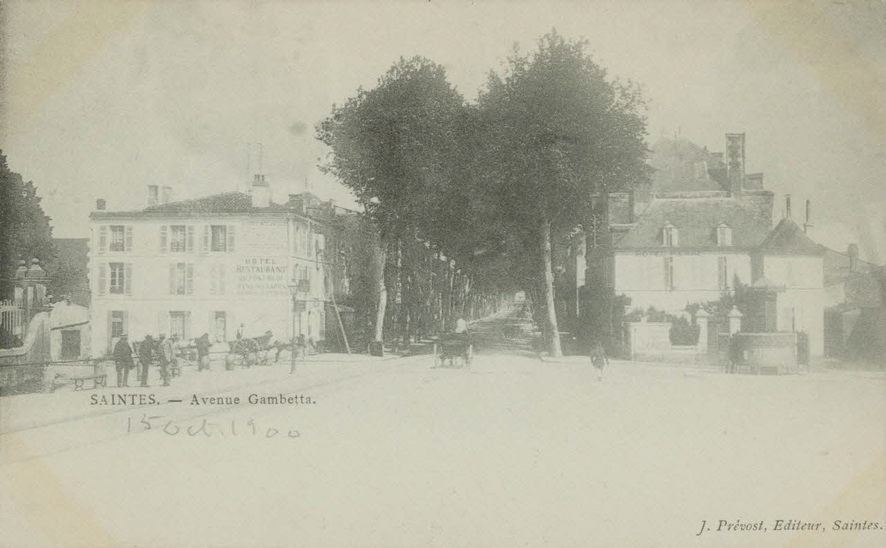 carte postale AVENUE GAMBETTA Charente-Maritime 1900 010244 Photo