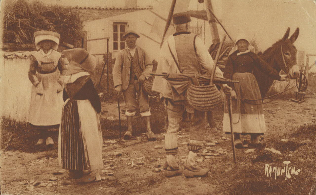 carte postale SCENE VILLAGEOISE A L'ILE D'OLERON 1921-1950 010250 Photo