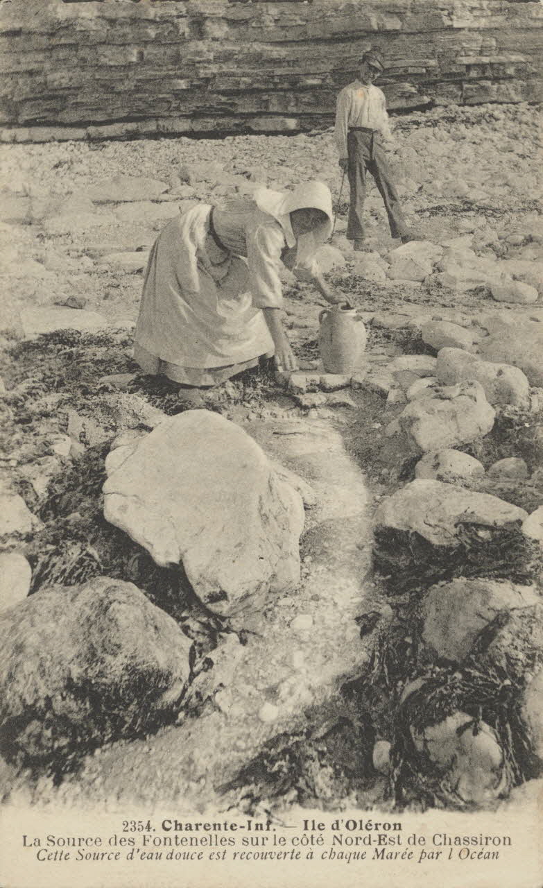 carte postale LA SOURCE DES FONTENELLES 1903-1950 010257 Photo